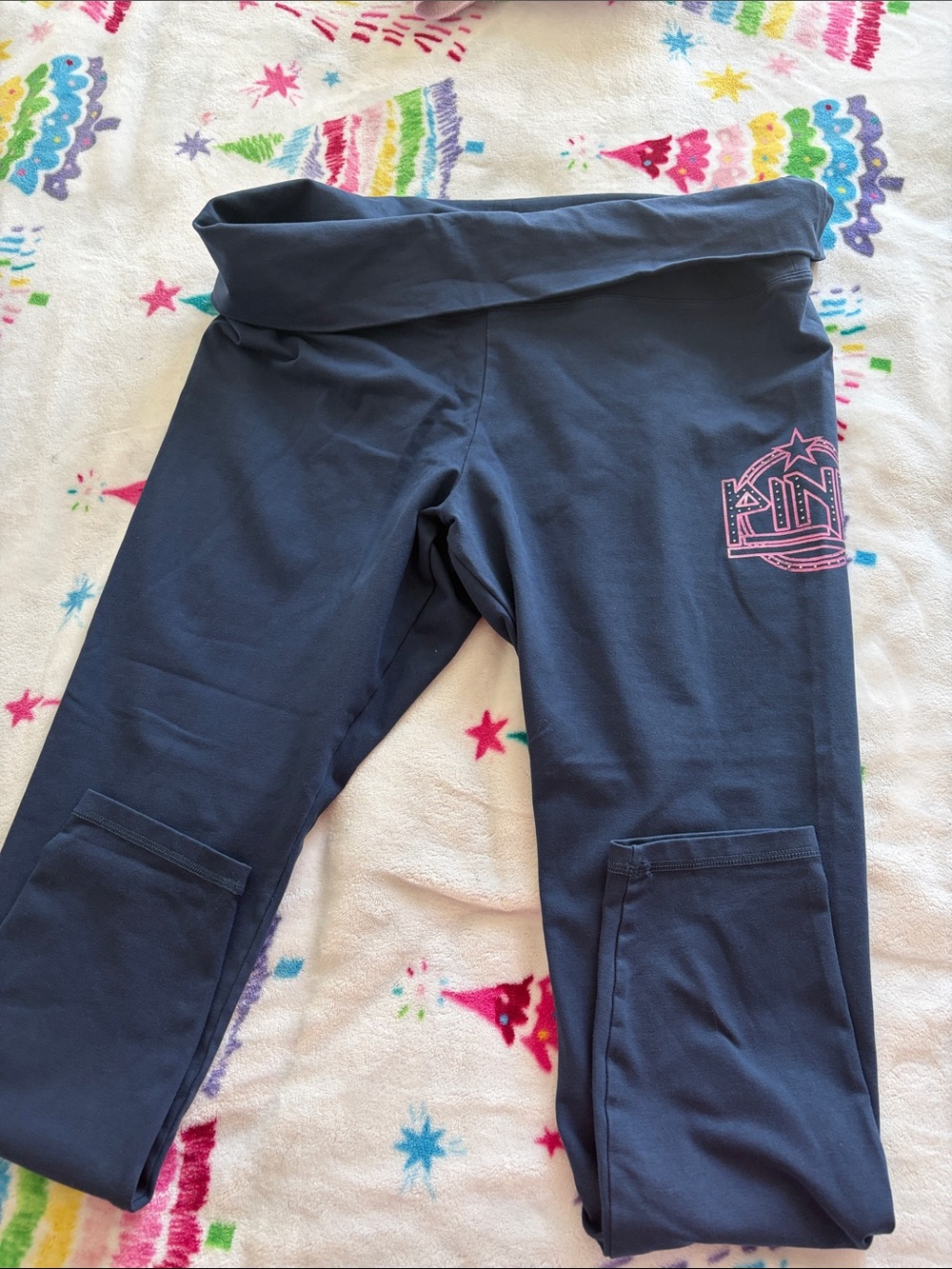 PINK Victoria's Secret Navy Capri Leggings with Pink Logo